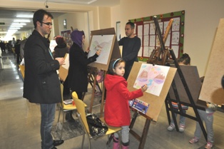 M.Özdemir’de veliler resim şenliğinde buluştu