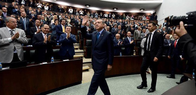 AK Parti'nin son oy oranını açıkladı