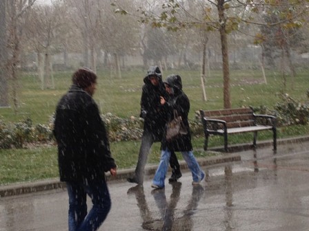 Konya'ya mevsimin ilk karı düştü