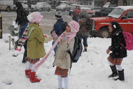 4 İlçede okullar bugün de tatil