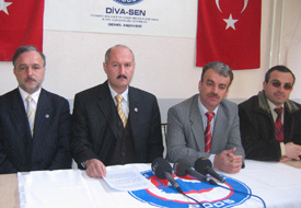 "Başörtüsünde tek söz Diyanet'in"