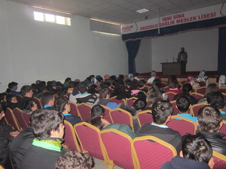 Ürkmez, Mevlana ve Şems'i anlattı