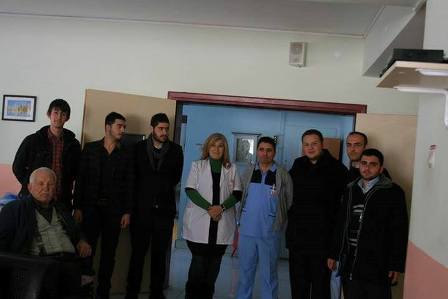 AK Parti Karatay Gençlik kolları, Huzur Evi’ni ziyaret etti