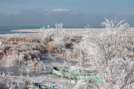 Beyşehir Gölü beyaz gelinliğini giydi