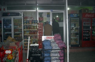 Marketçinin gasp edildiği iddiası