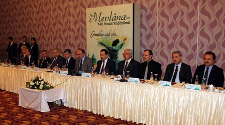 Şeb-i Arus’ta 10 binlerce misafiri ağırladı