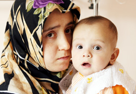 Veli bebek sırasını evde bekleyecek