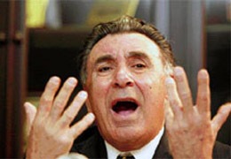 Aydın Doğan'a gazetesi de vurdu