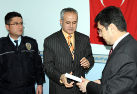 Çumra polisi ödüllendirildi