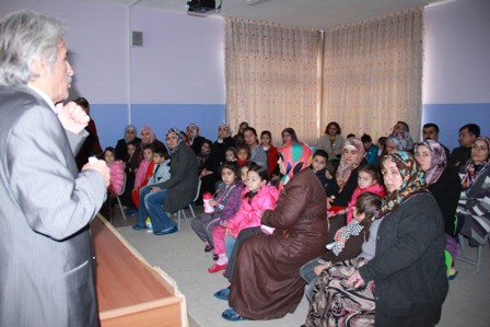 Anaokuluna drama salonu açıldı