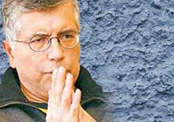 Serdar Turgut Zaman'a yüklendi