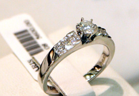 'Teksin, Özelsin' 275 YTL'den başlıyor