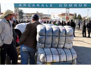 Akçakale Gümrük Kapısı Kapatıldı