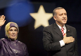 POLİS 12 kez suikastten kurtardı