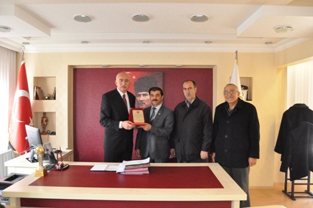 Kesecik Başkanı'ndan Çat'a ziyaret