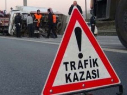 Kulu’da işçi servisi devrildi: 5 yaralı