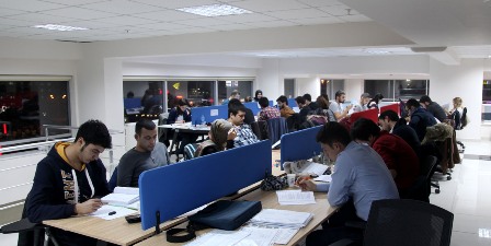 Selçuklu’dan gençlere 24 saat hizmet