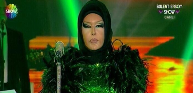 Bülent Ersoy, tesettüre girdi