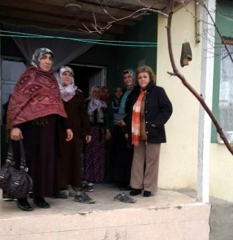 Mahalle toplantıları sürüyor