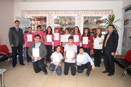 M. Aymaz’da başarılı öğrenciler ödülleri kaptı