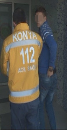Öğrenciler arasındaki bıçaklı şaka hastanede bitti