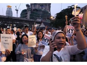 Tayland’da olağanüstü hal