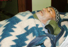 İş makinesi ile hastaneye getirildi