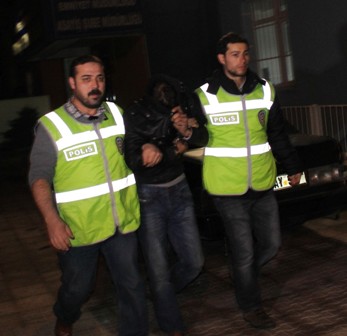 Dün serbest kaldı bugün yine hırsızlıktan yakalandı