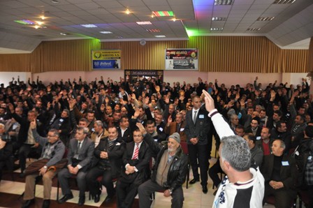 Genel Kurul’da kavga