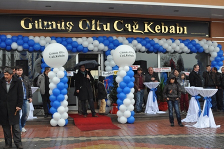 Gümüş Oltu Cağ Kebap açıldı