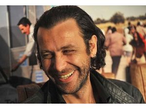 Oyuncu Nejat İşler'den İyi Haber