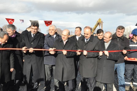 Akşehir'de jeotermal su için tören yapıldı