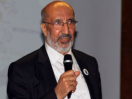 Amerika’nın şemsiyesi altında gölgelenirken