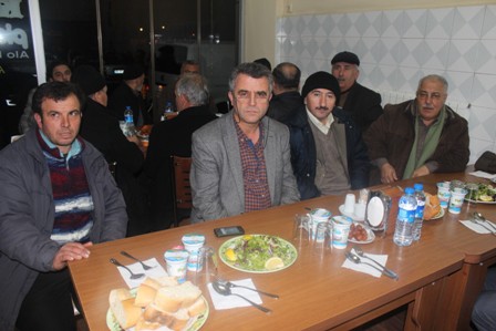 Selkililer yemekte buluştu