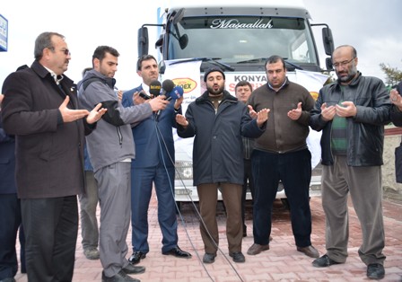 İHH-AYDER'den Suriye'ye 64. yardım tırı