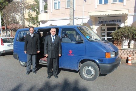 Beyşehir Müftülüğü'ne minibüs alındı