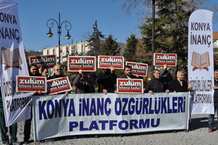“Firavun’u takip edenler var”