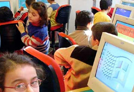 Ateş Böceği Birim Aileleri iş başında