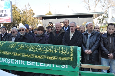 Mustafa Uğurlu babasını kaybetti