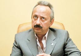 Sekretere giderayak maaş kıyağı