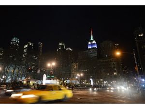 Empire State binasının ışıkları Soçi için yandı