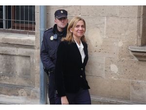 İspanya'da Prenses Cristina ifade verdi