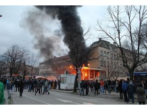 Saraybosna Kantonu Başbakanı Zelykoviç istifa etti