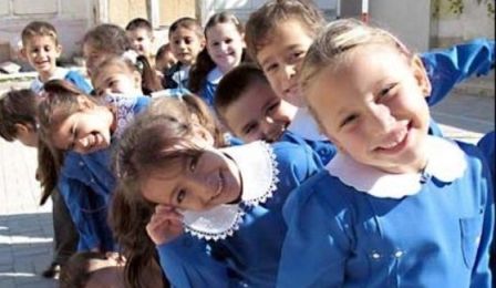 Okullar yarın açılıyor