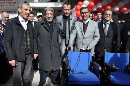 Birleşen Engelliler Derneği açıldı