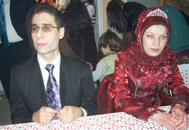 2 görme engelli nişanlandı