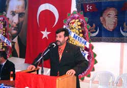 MHP İlçe Kongreleri sürüyor