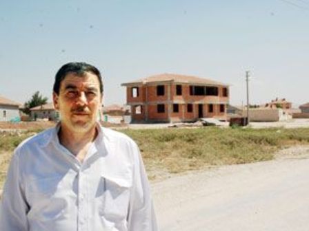 AK Parti Altınekin adayı değişti