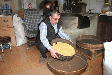 Leblebiyi dışarıdan getiriyorlar