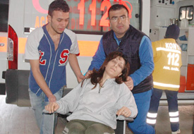 Hem annesi hem de kardeşi için ağladı